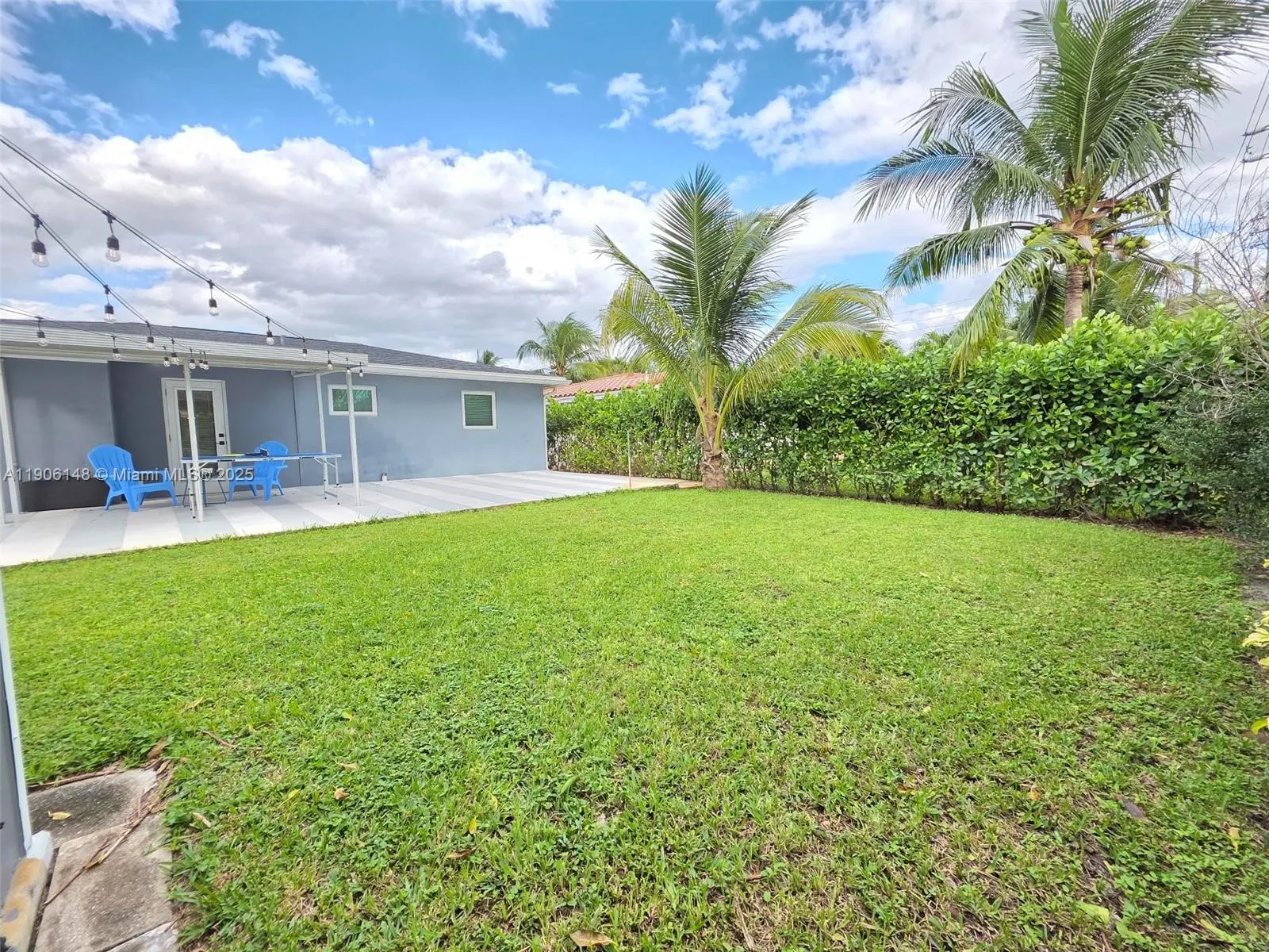 250 NE 42nd St, #250