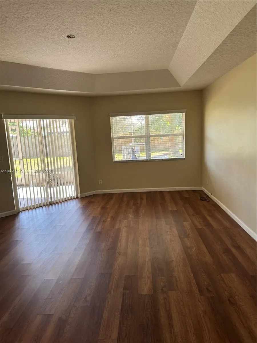 726 SW McCracken Avenue