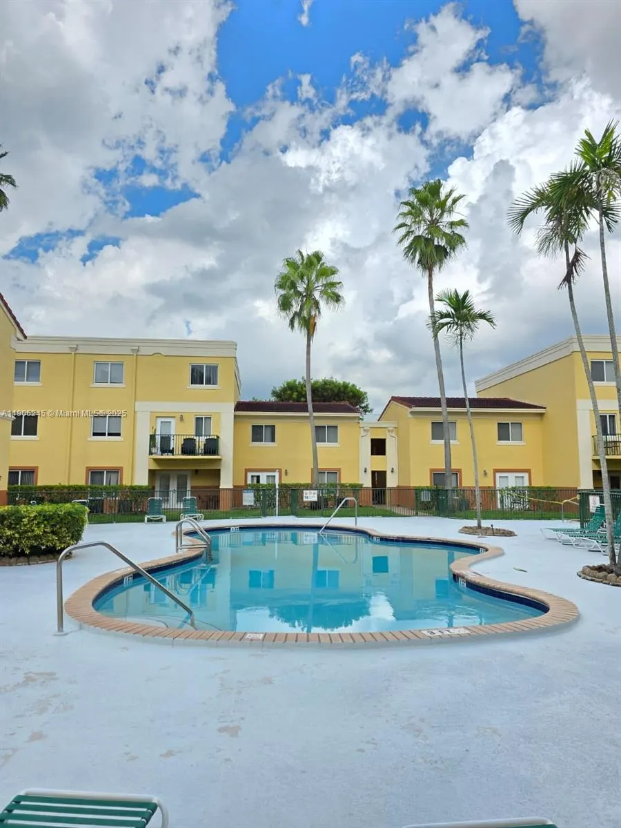 12635 SW 91st St, #211