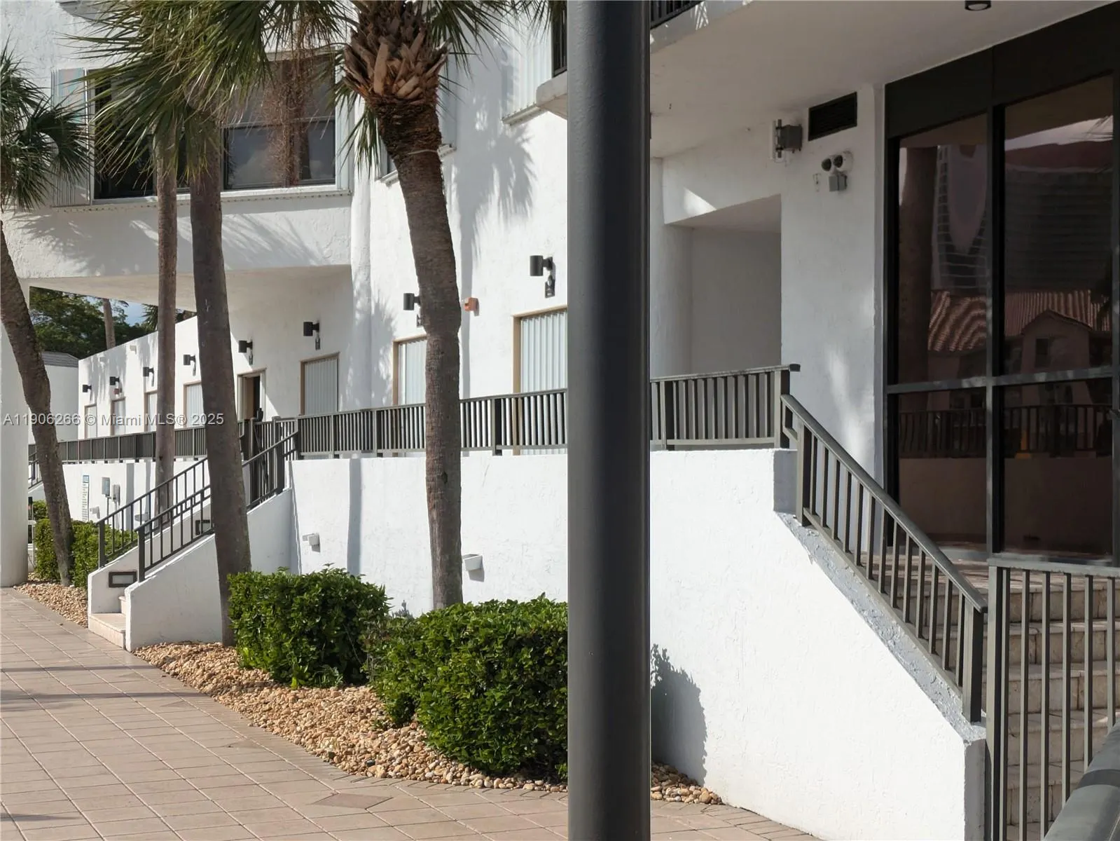 300 Three Islands Blvd, #PH3A