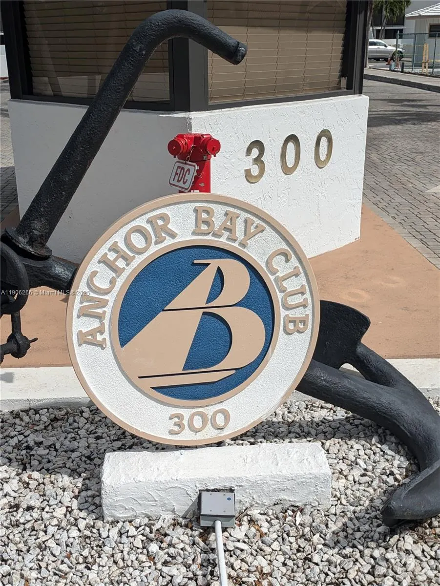 300 Three Islands Blvd, #PH3A