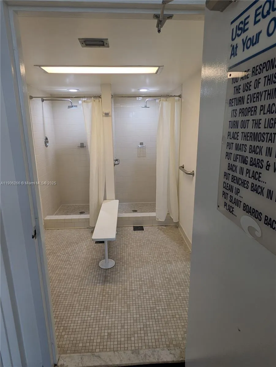 300 Three Islands Blvd, #PH3A