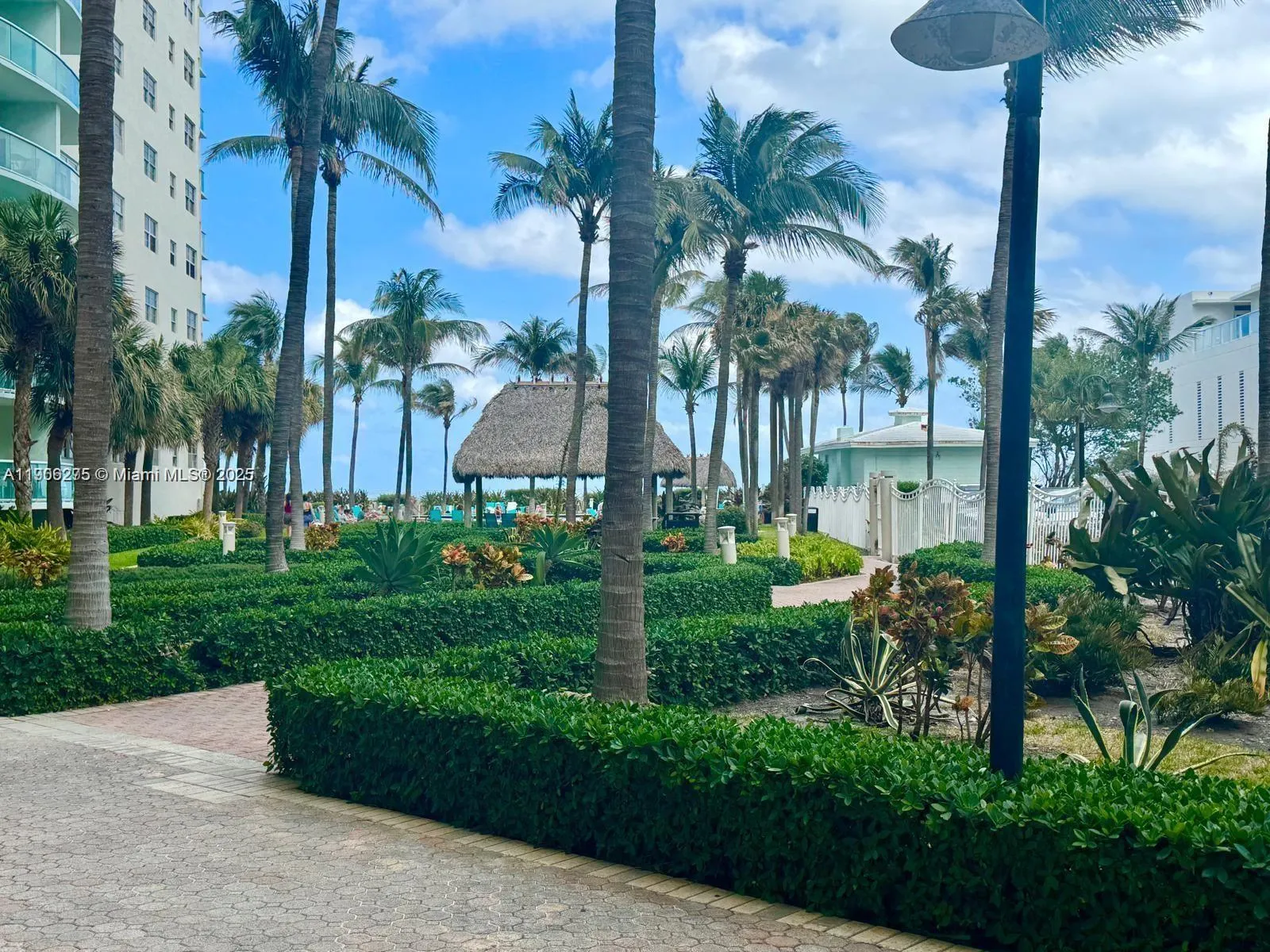 3901 S Ocean Dr, #5A