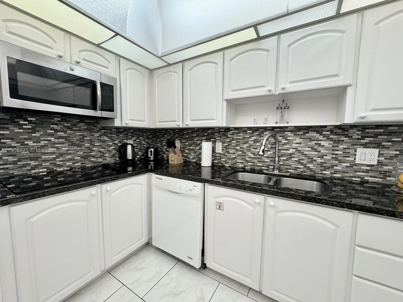 3901 S Ocean Dr, #5A