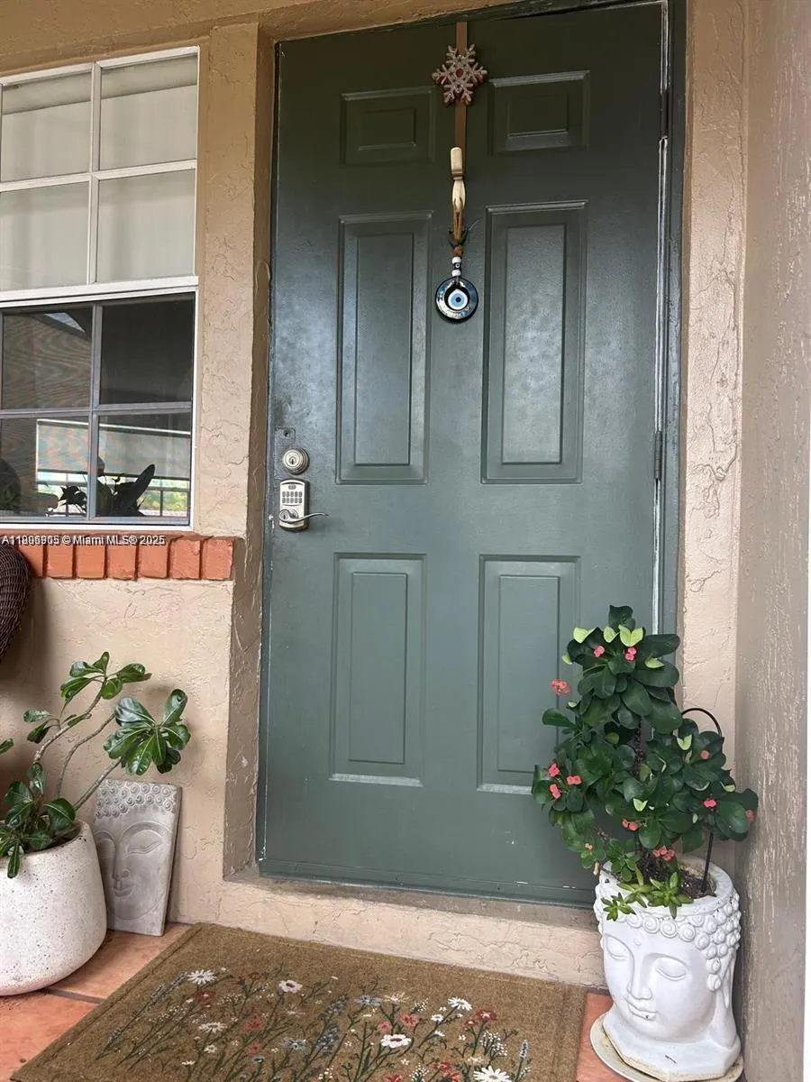 365 SW 86th Ave, #204