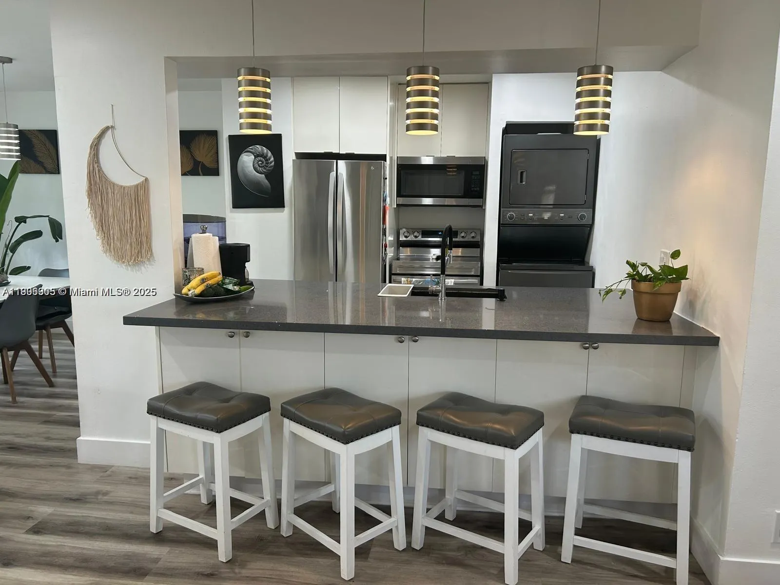 365 SW 86th Ave, #204