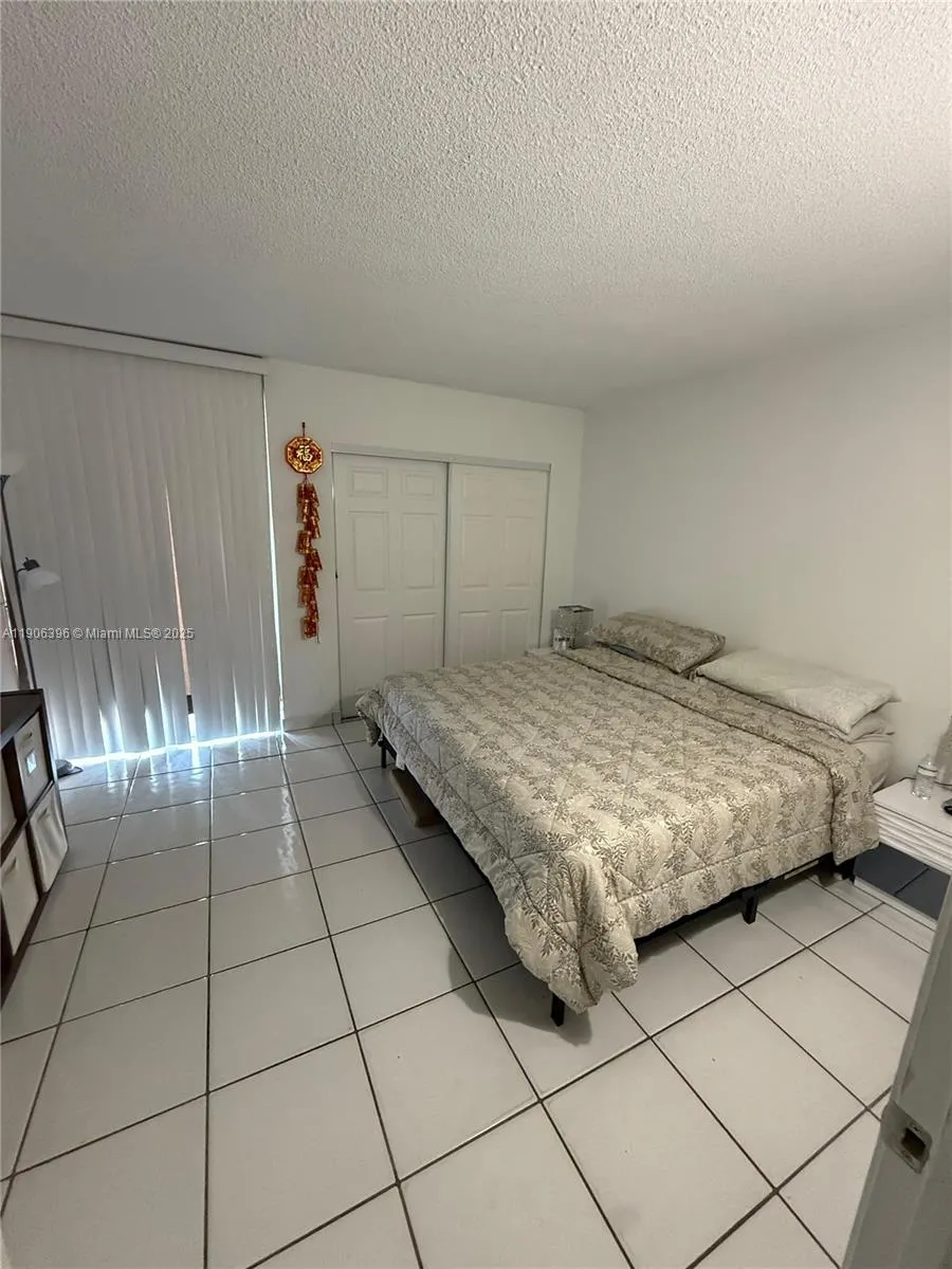 9220 Fontainebleau Blvd, #508