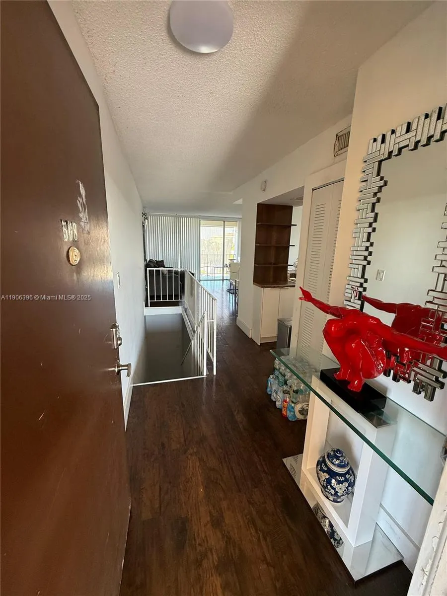 9220 Fontainebleau Blvd, #508