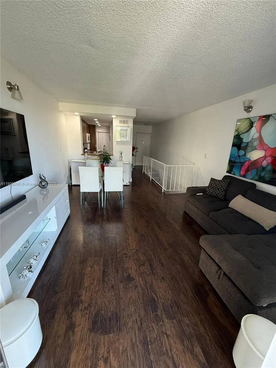 9220 Fontainebleau Blvd, #508