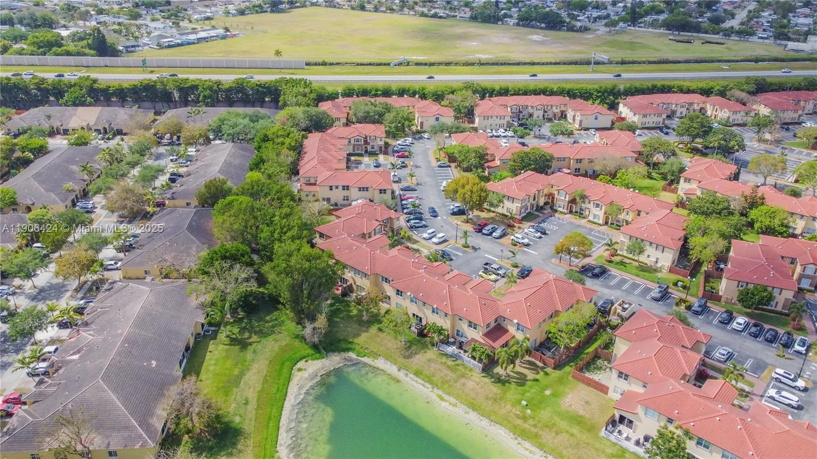 3330 NE 13th Cir Dr, #111-22