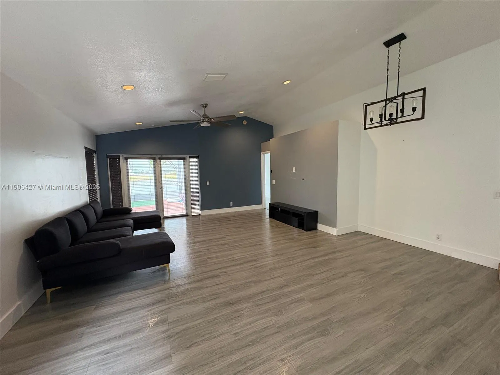 1499 Presidio Dr, #0