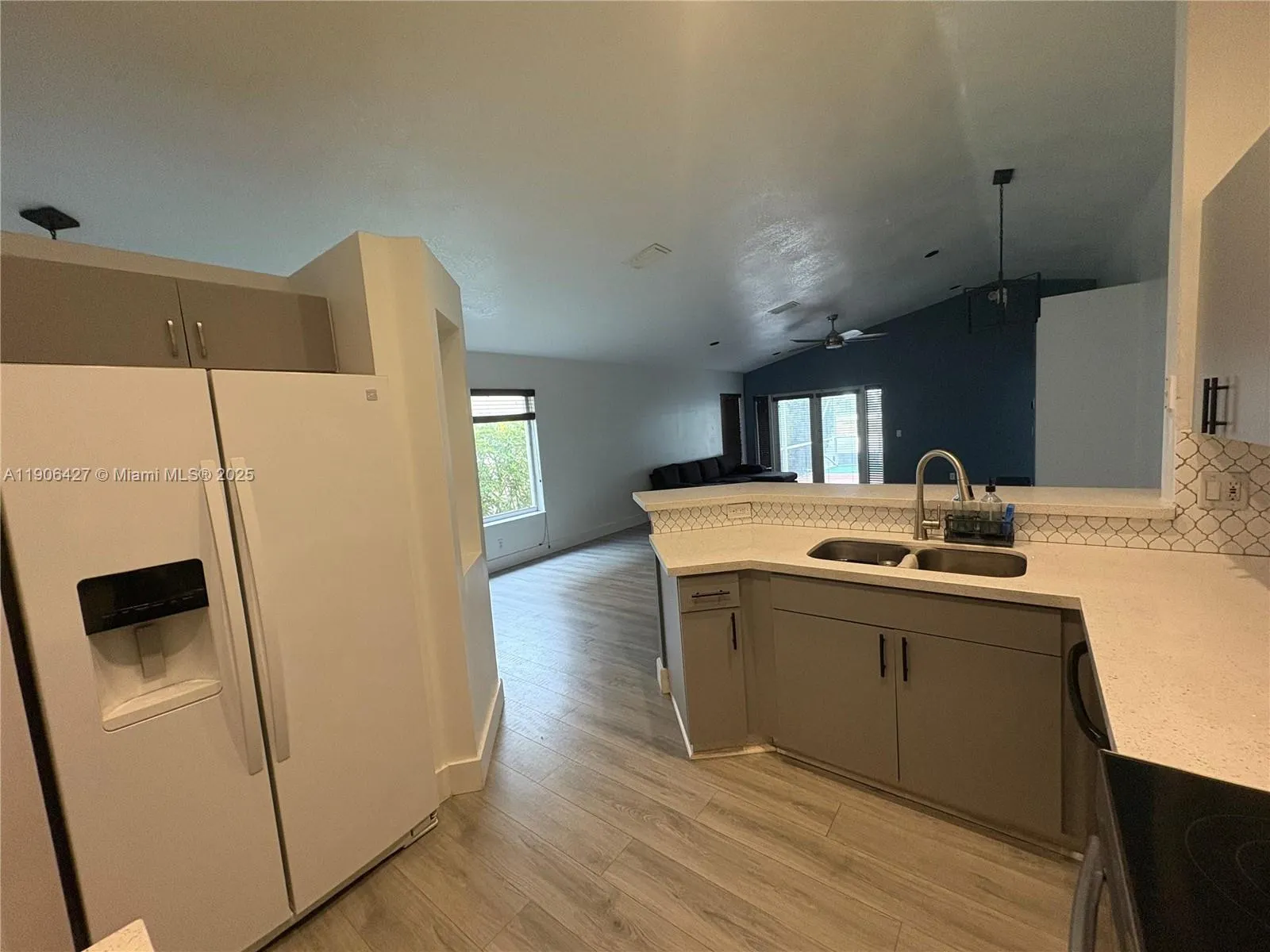 1499 Presidio Dr, #0