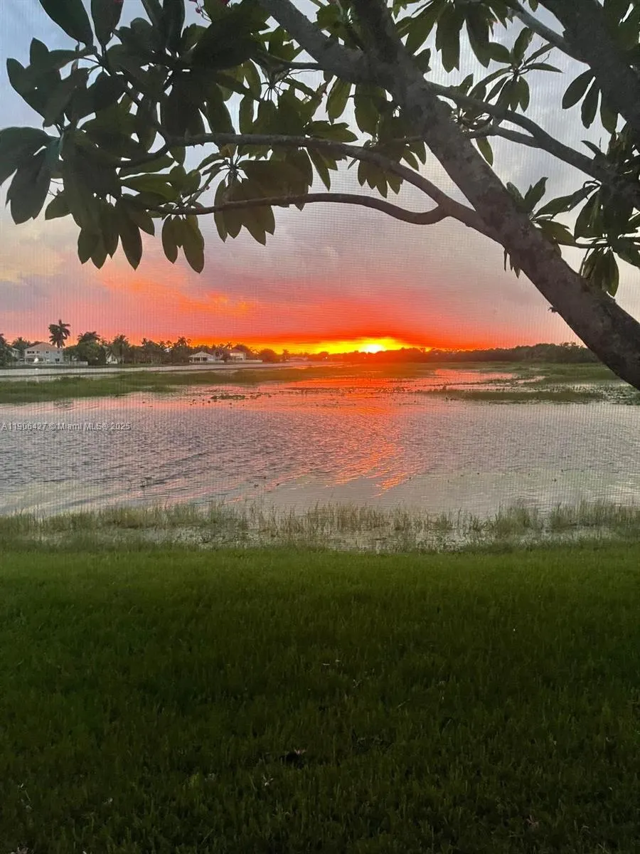 1499 Presidio Dr, #0