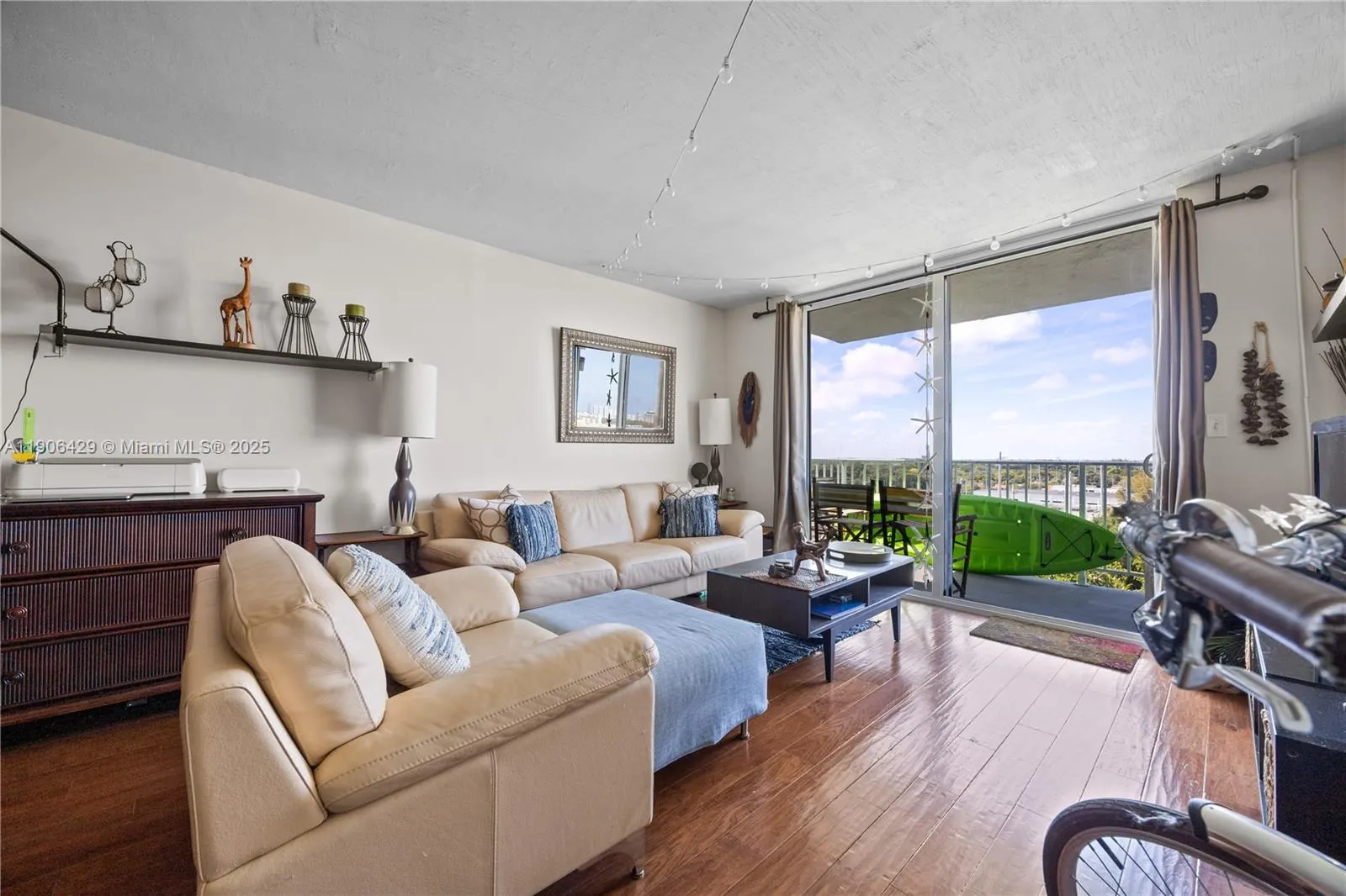 1470 NE 125th Ter, #PH9