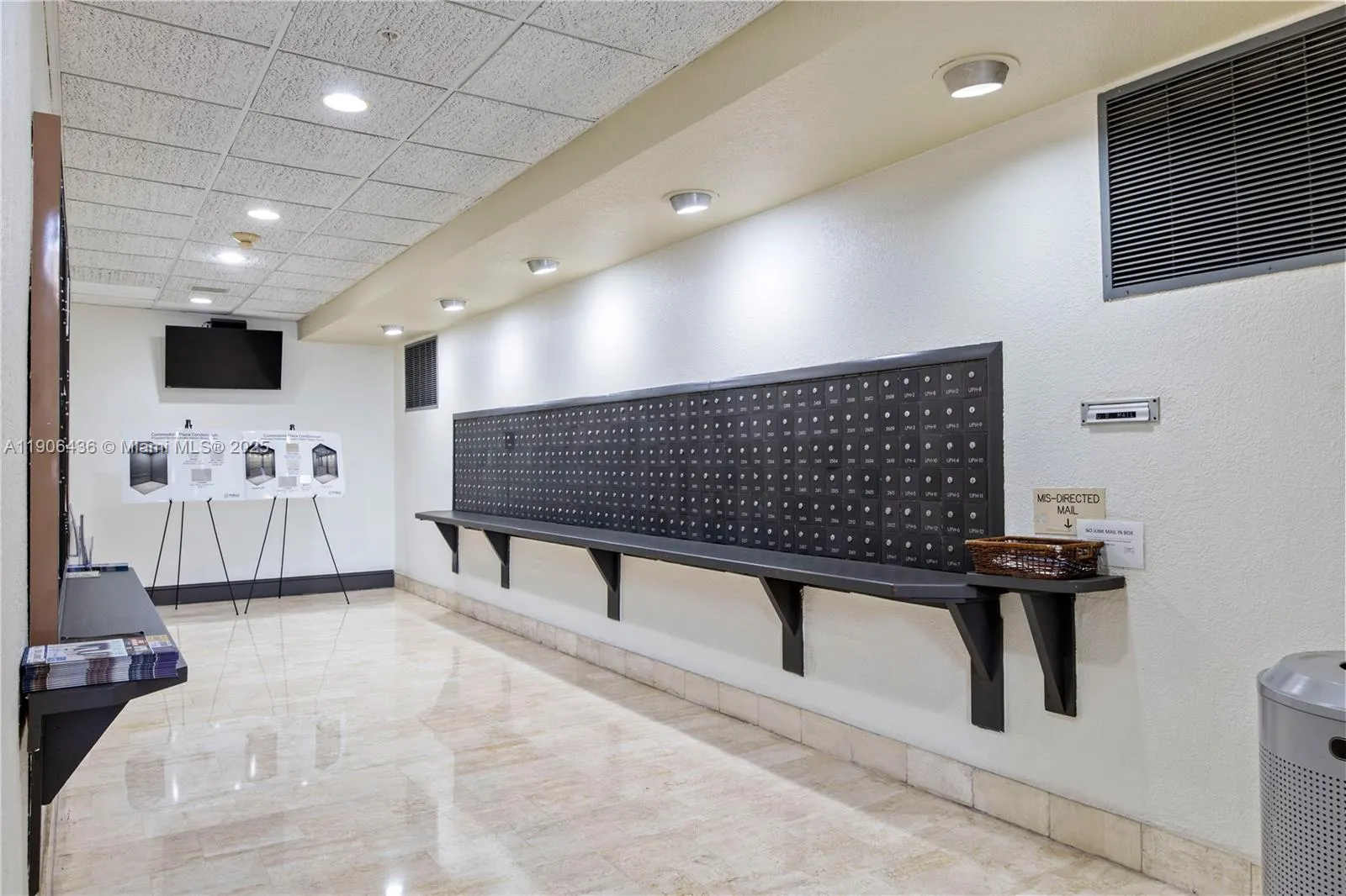 2750 NE 183rd St, #2601