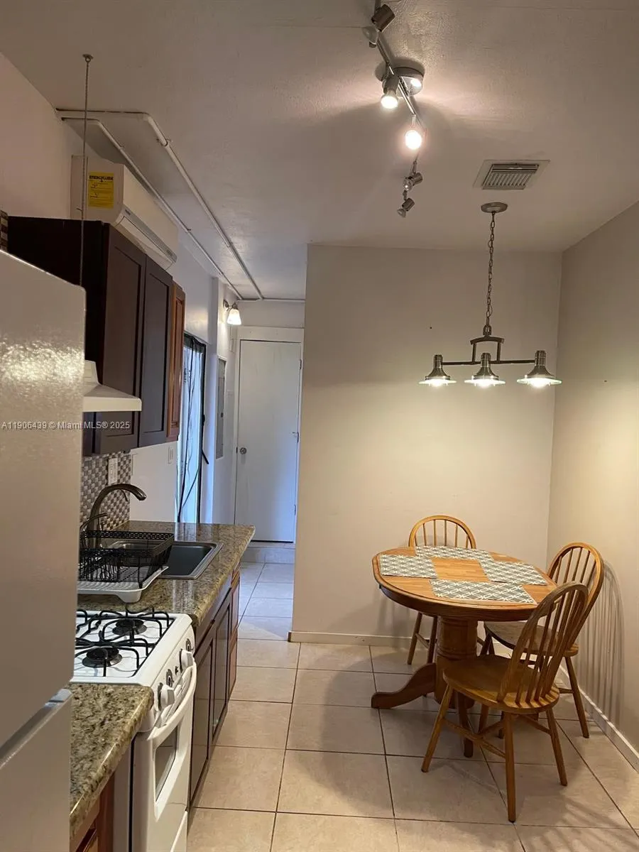 8635 SW 102nd Ave, #0