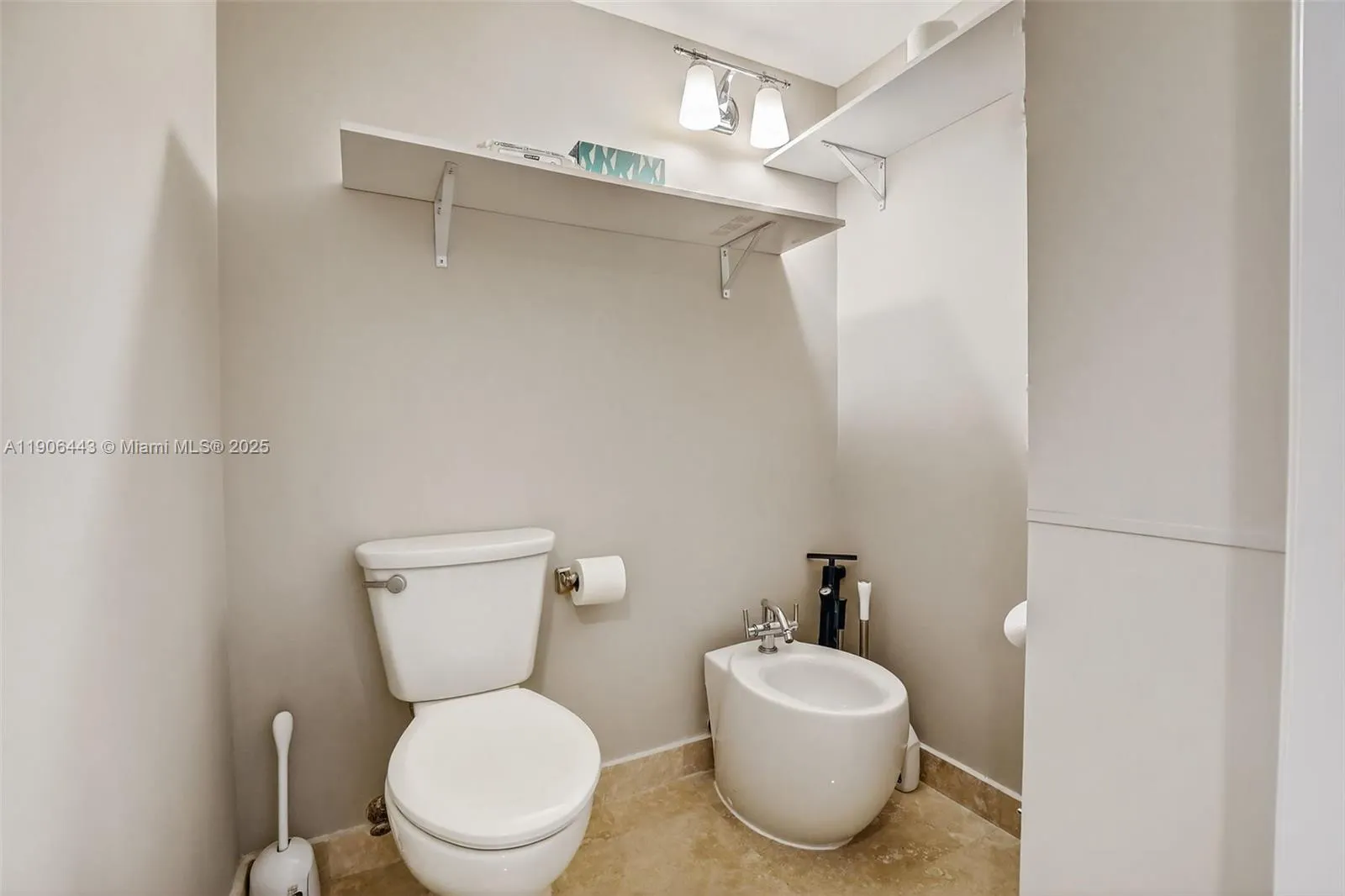 45 Hendricks Isle, #403