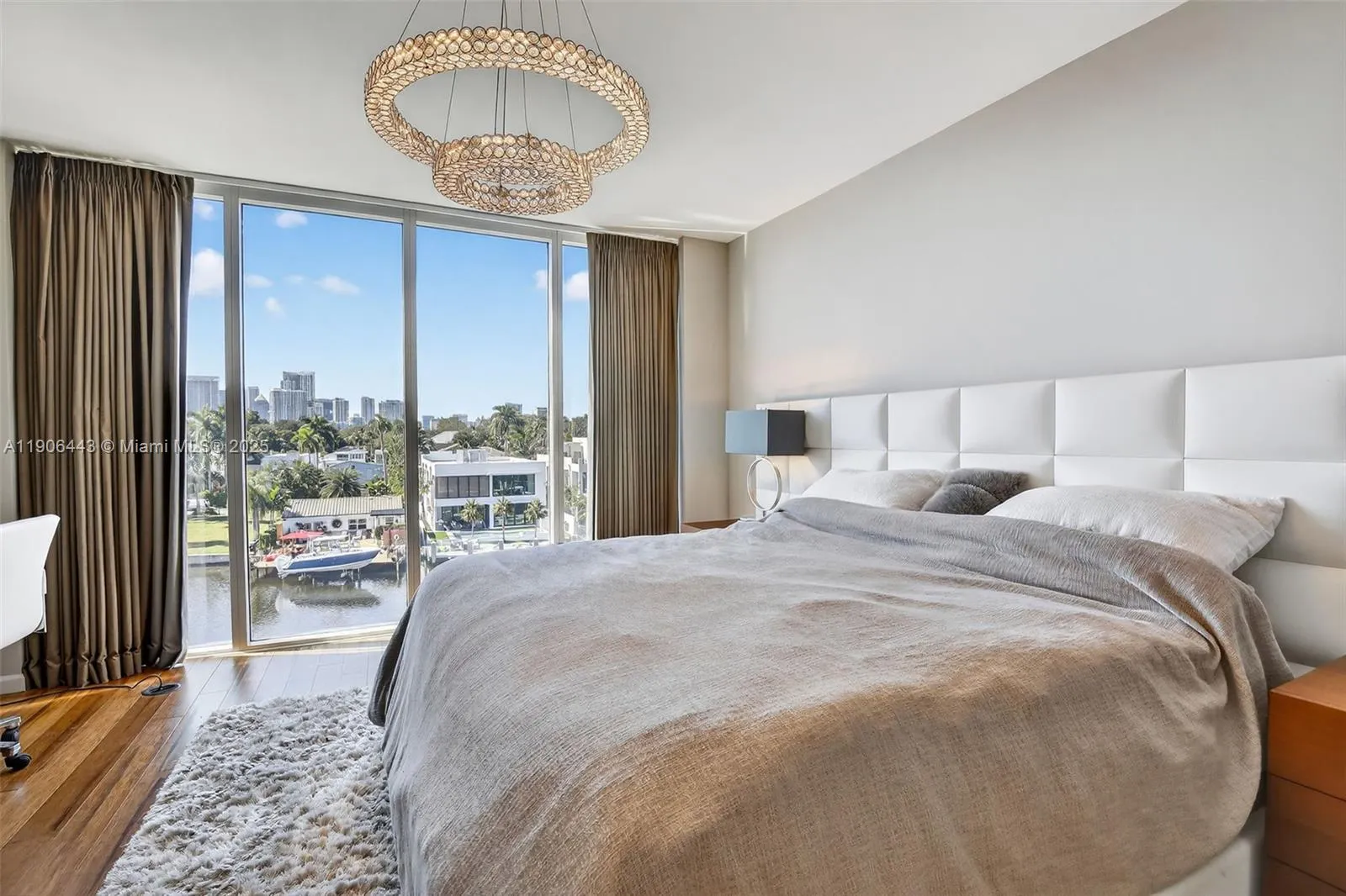 45 Hendricks Isle, #403