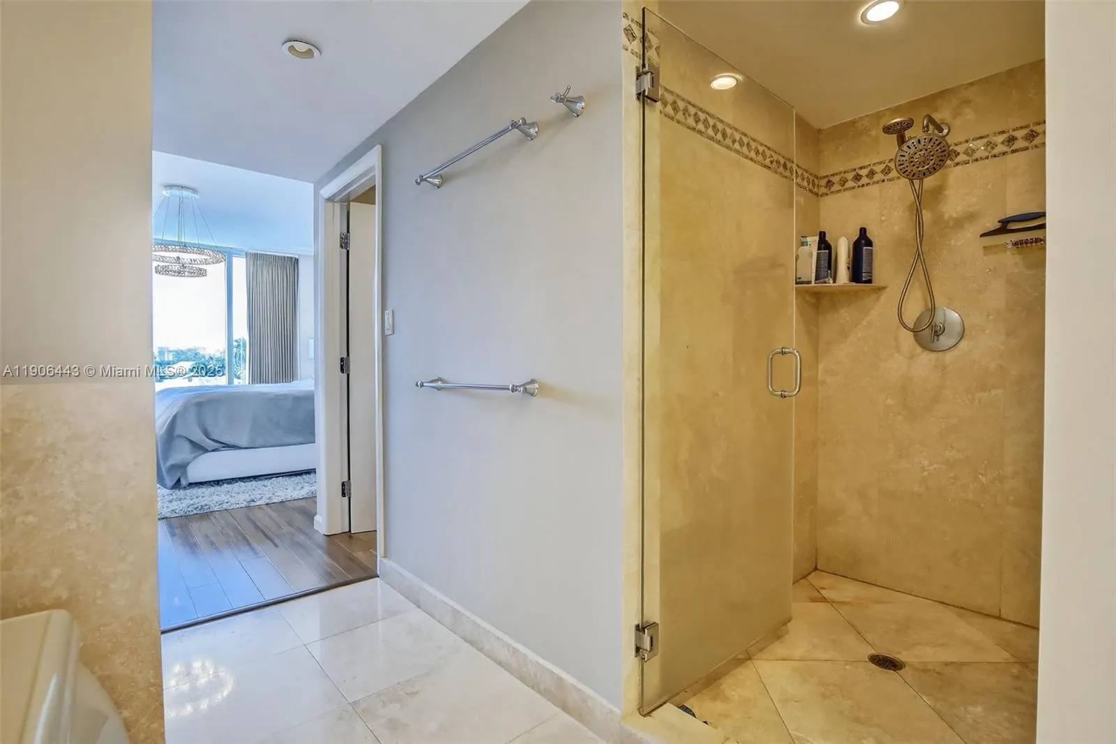 45 Hendricks Isle, #403