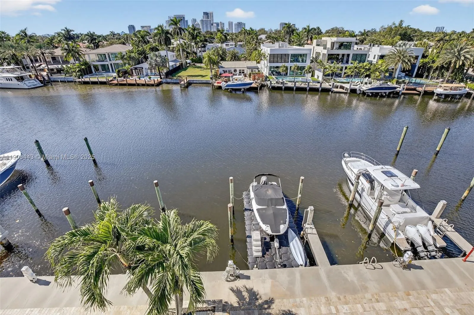 45 Hendricks Isle, #403