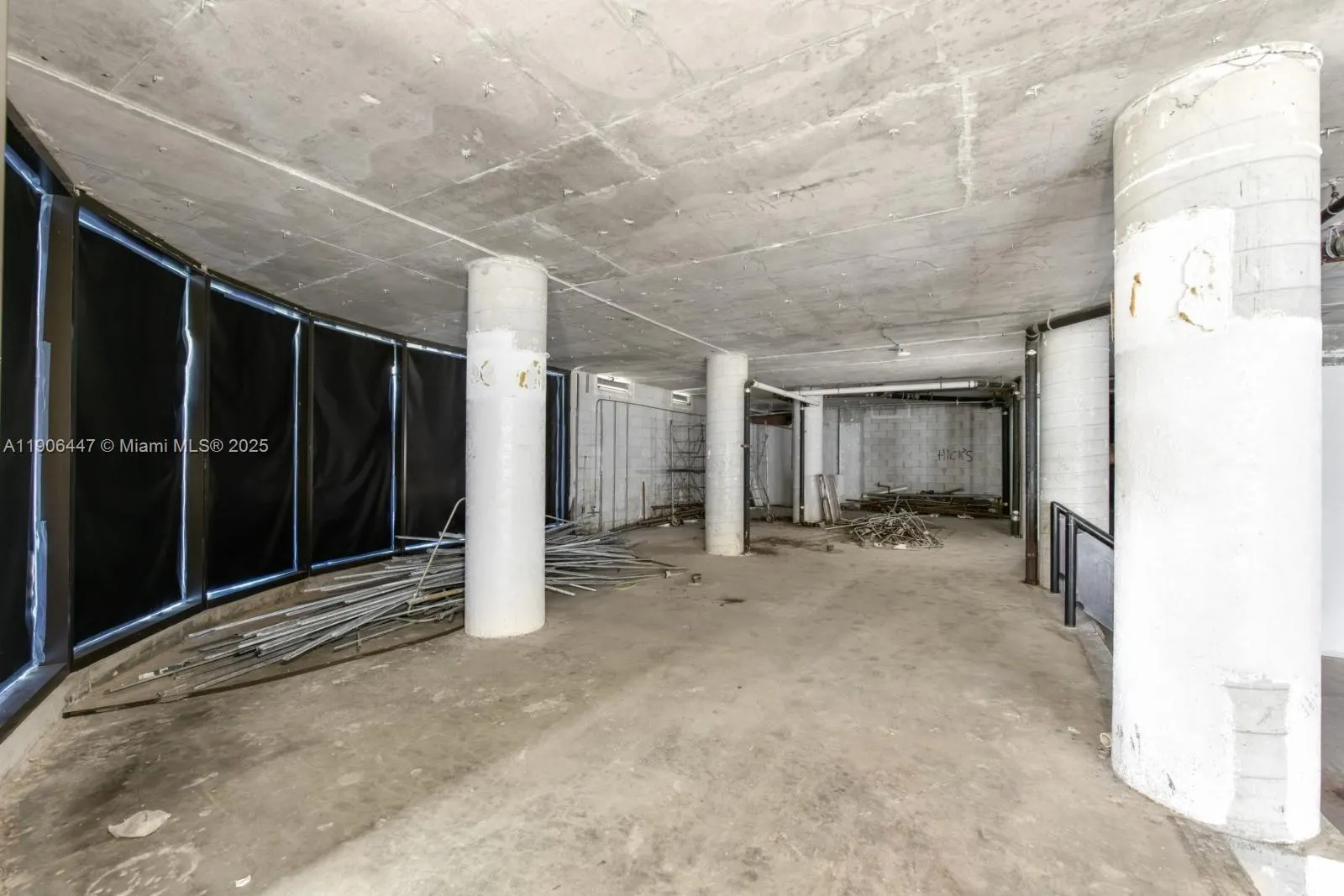 2843 S Bayshore Dr, #VILLA1 VILLA2