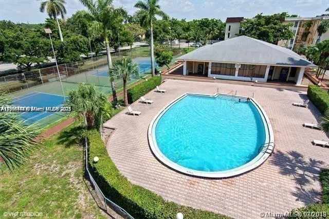 11905 NE 2nd Ave, #C402