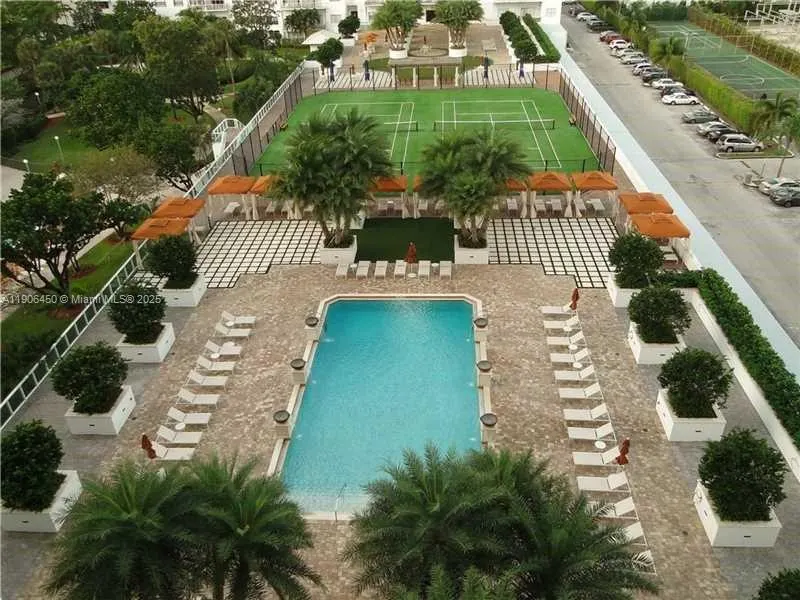 2801 NE 183rd St, #1411W