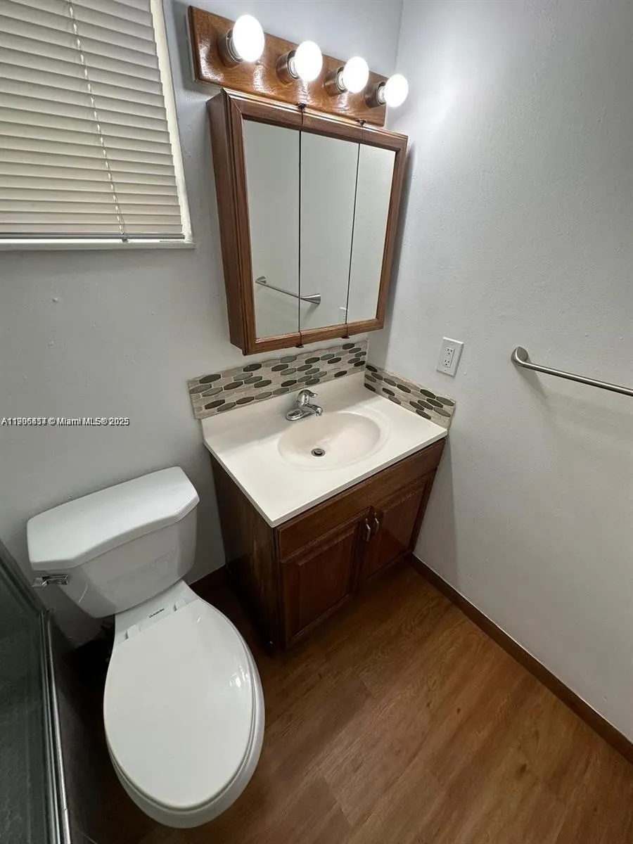 1830 Cleveland St, #3