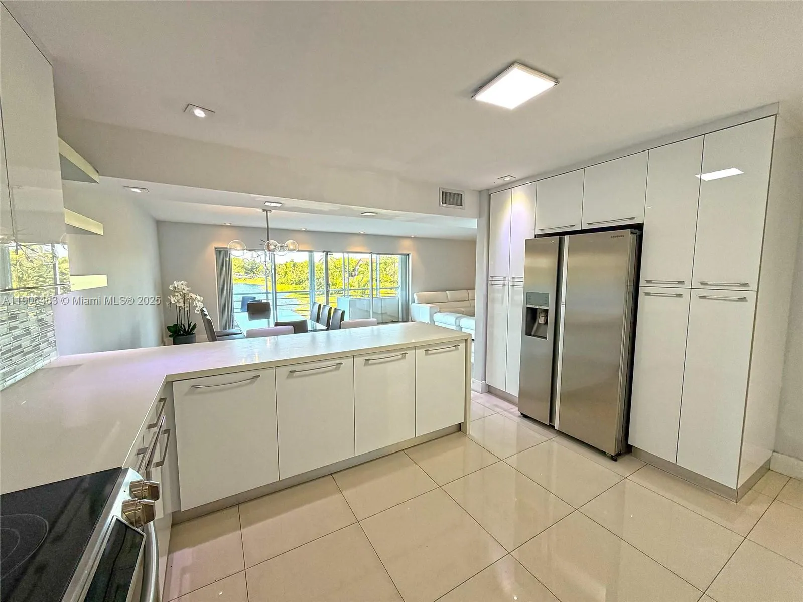 879 NE 195th St, #228