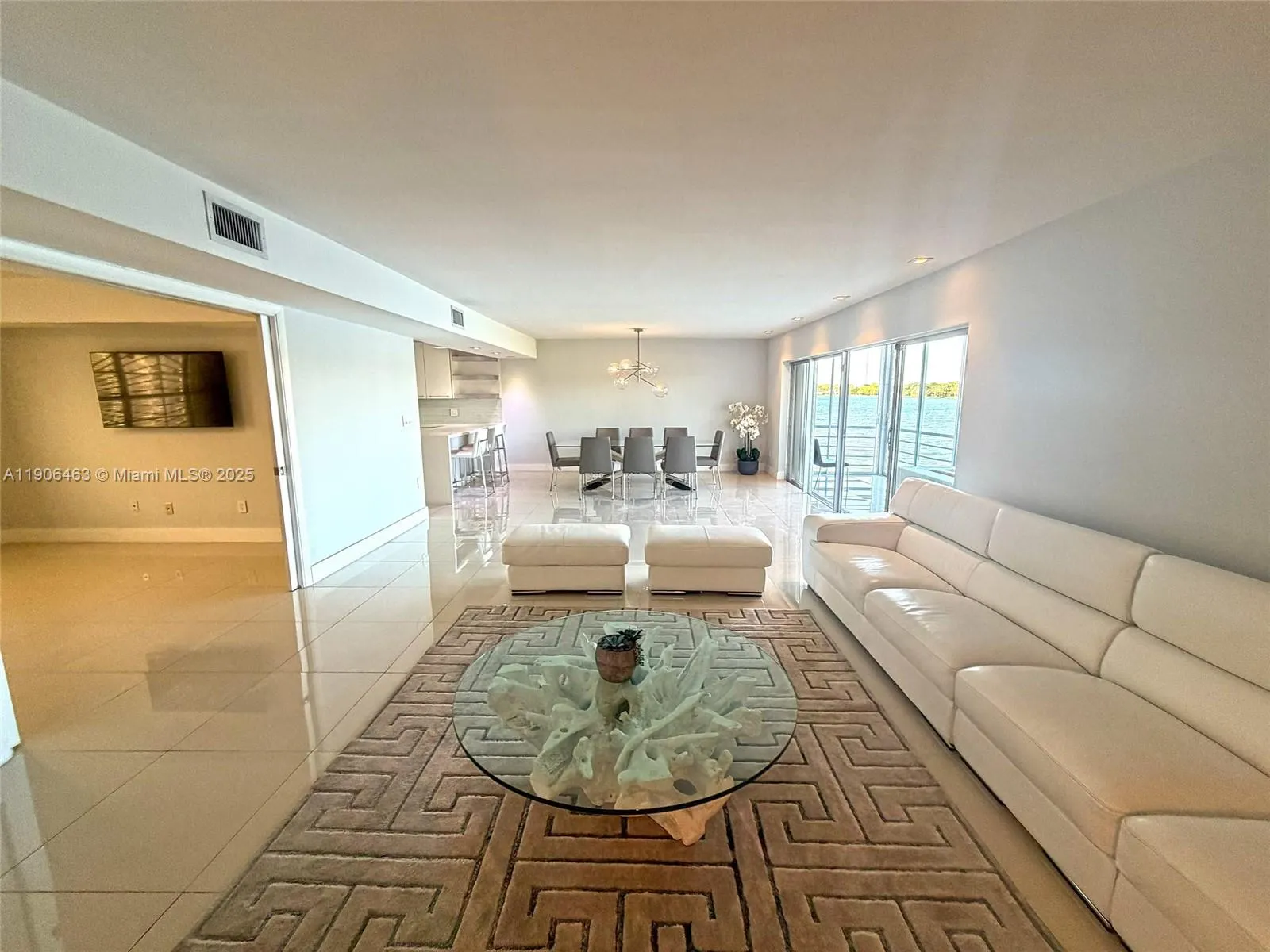 879 NE 195th St, #228