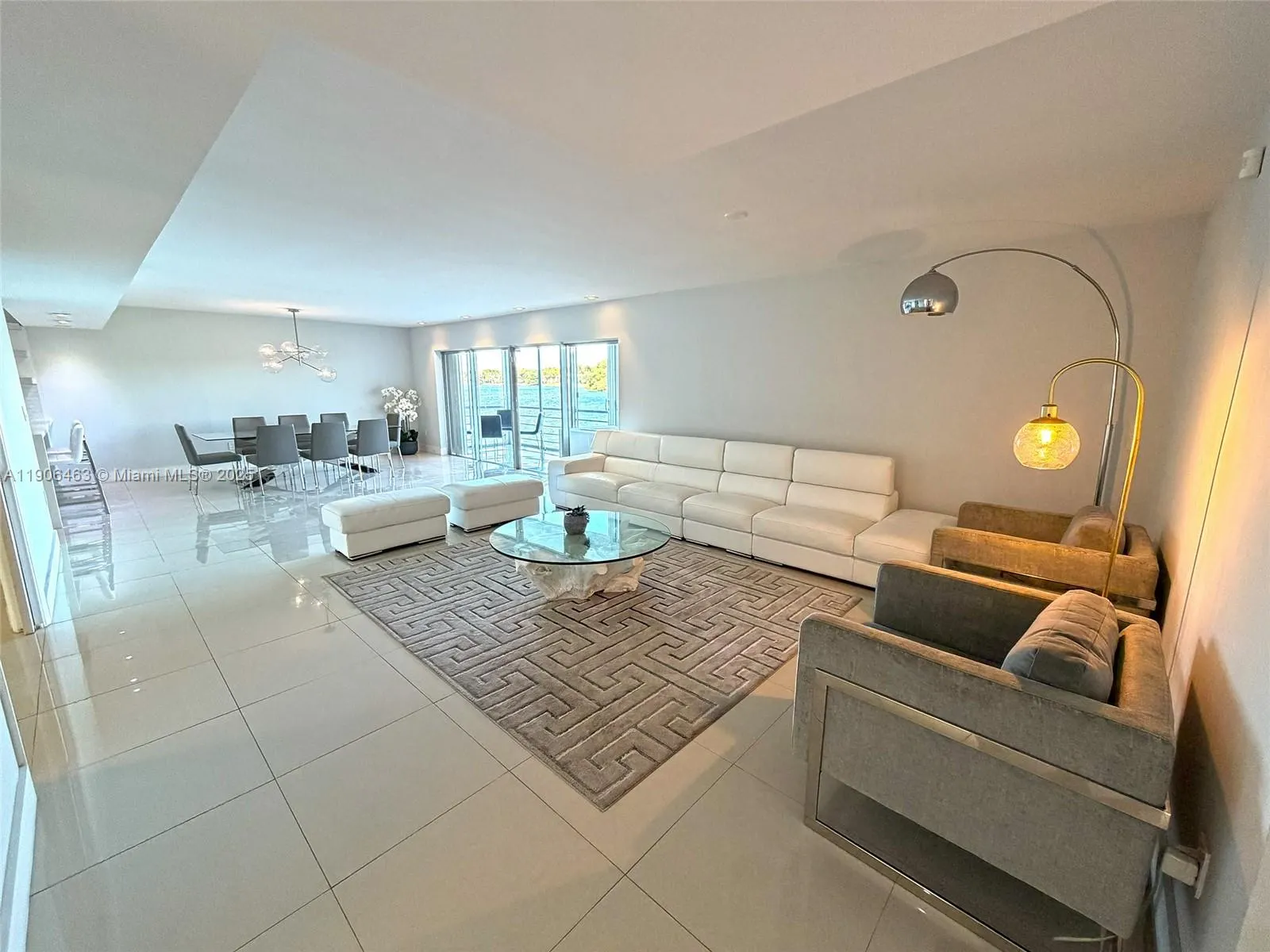 879 NE 195th St, #228