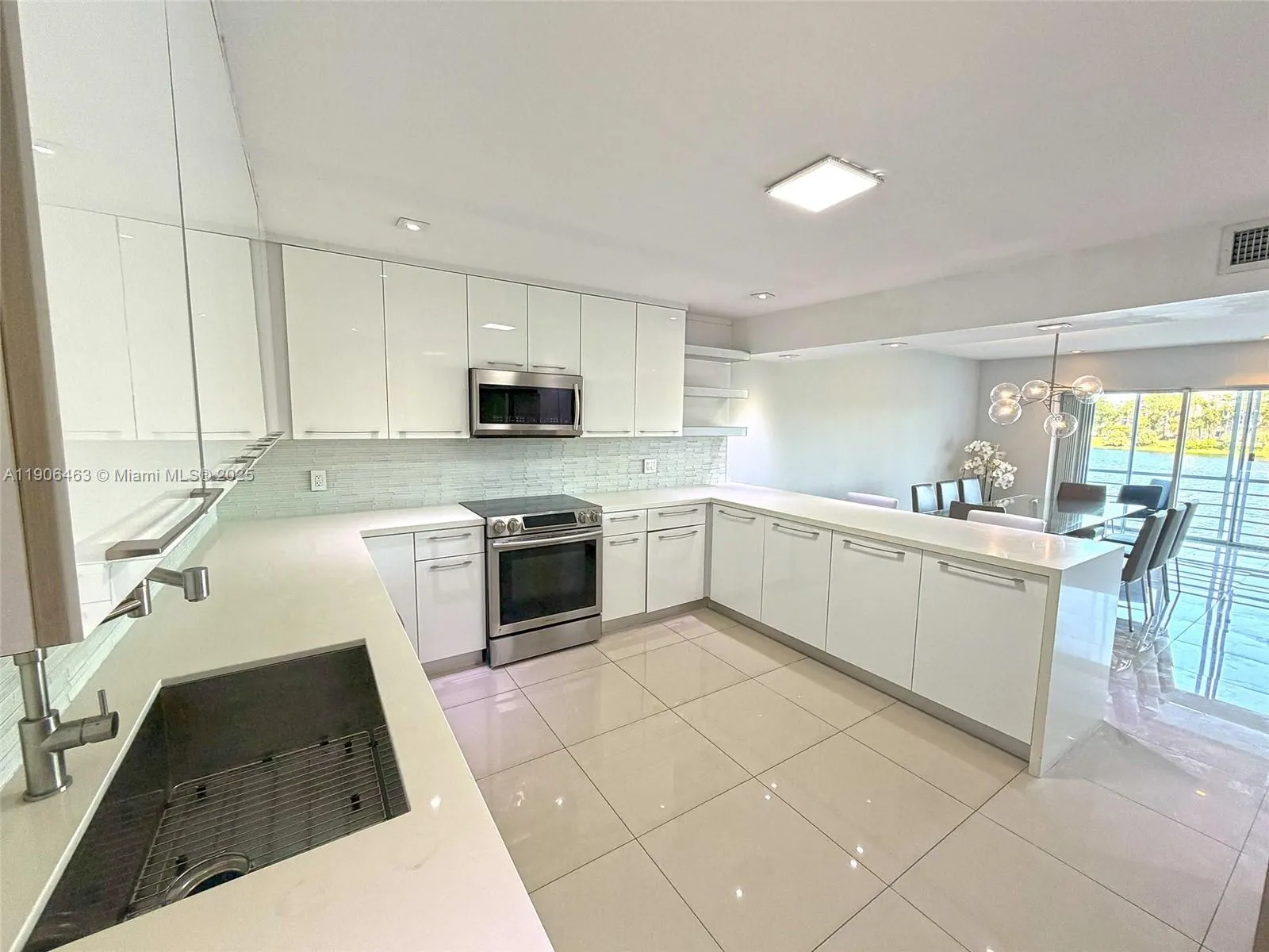 879 NE 195th St, #228