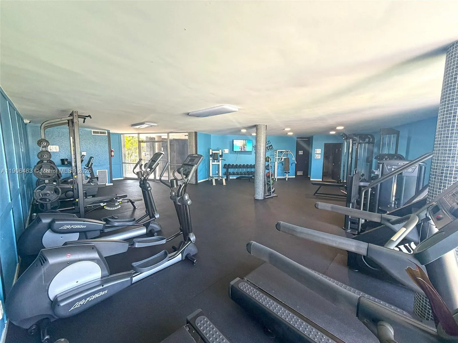 879 NE 195th St, #228