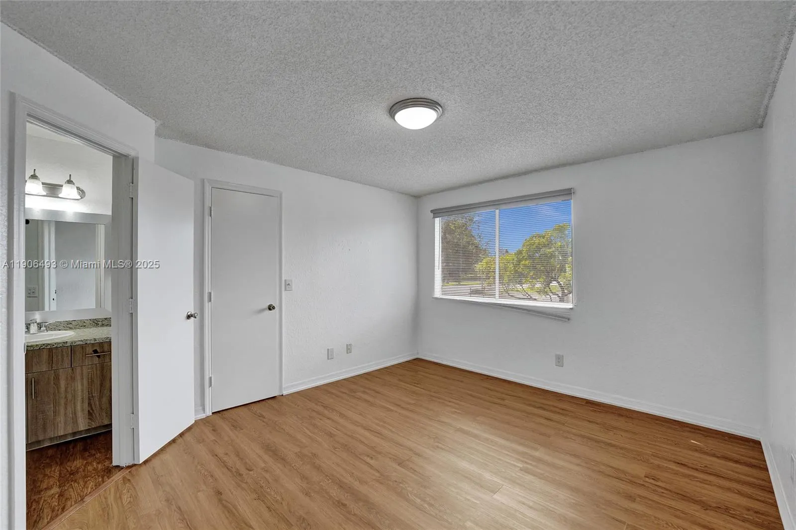 417 Vista Isles Dr, #2321