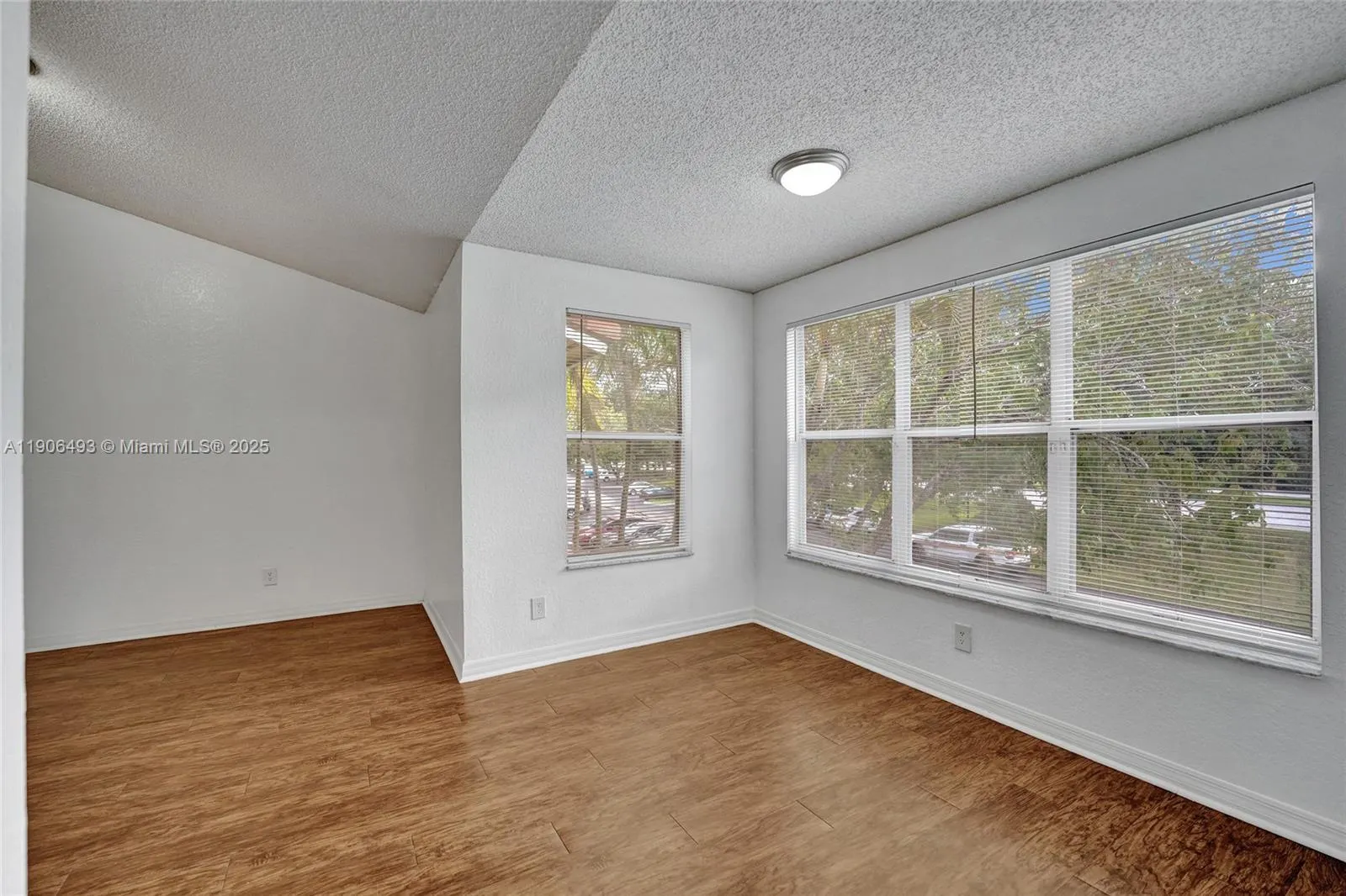 417 Vista Isles Dr, #2321