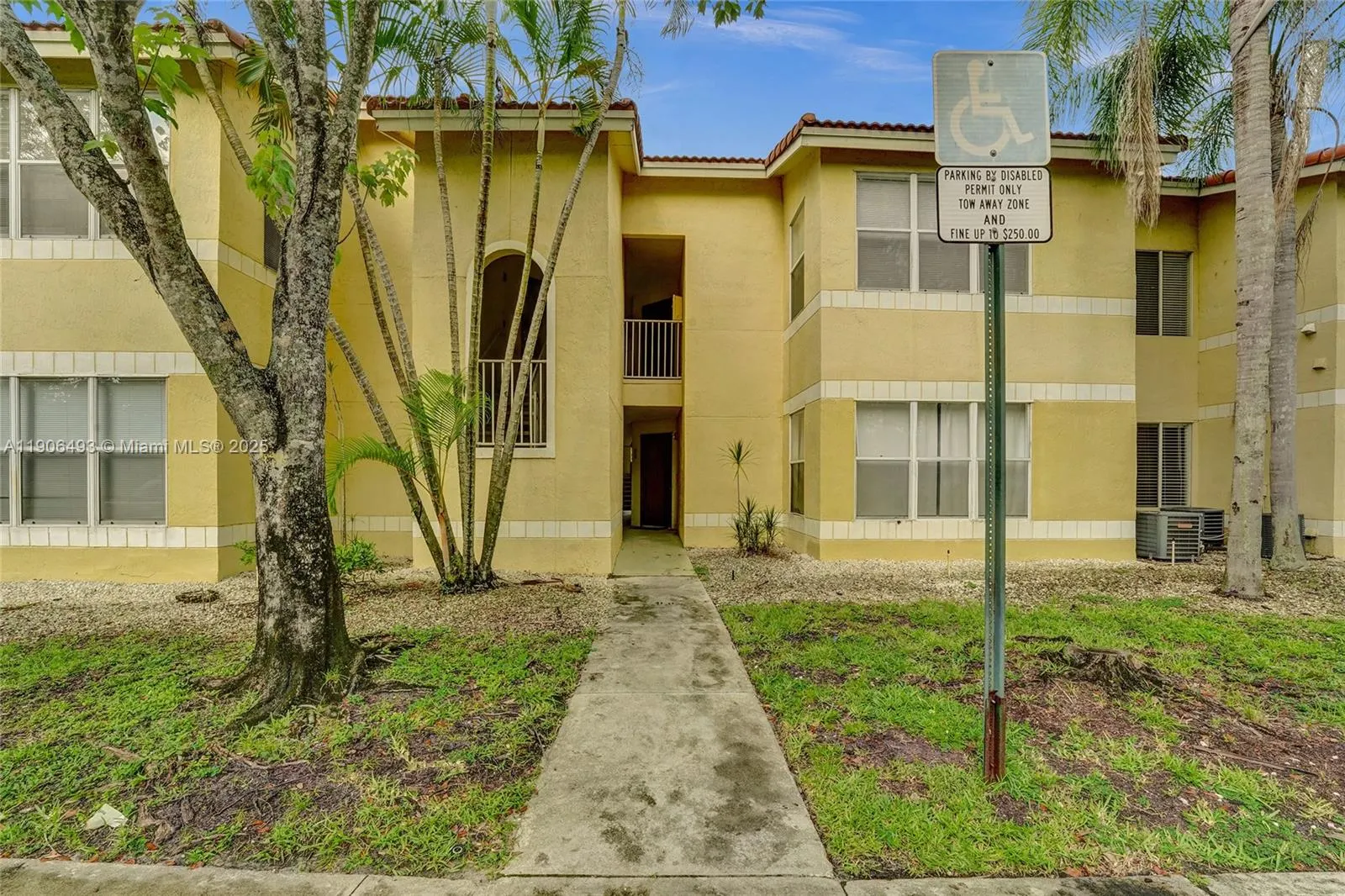 417 Vista Isles Dr, #2321