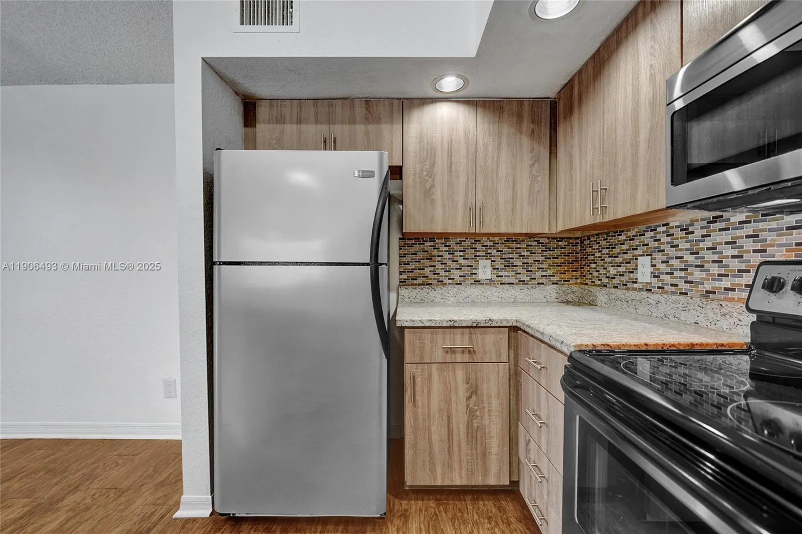 417 Vista Isles Dr, #2321