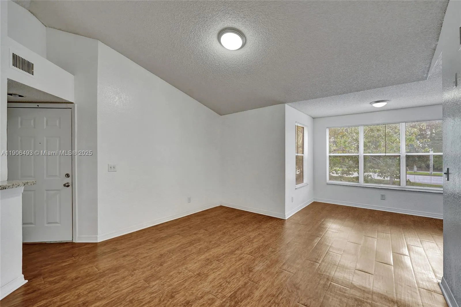 417 Vista Isles Dr, #2321