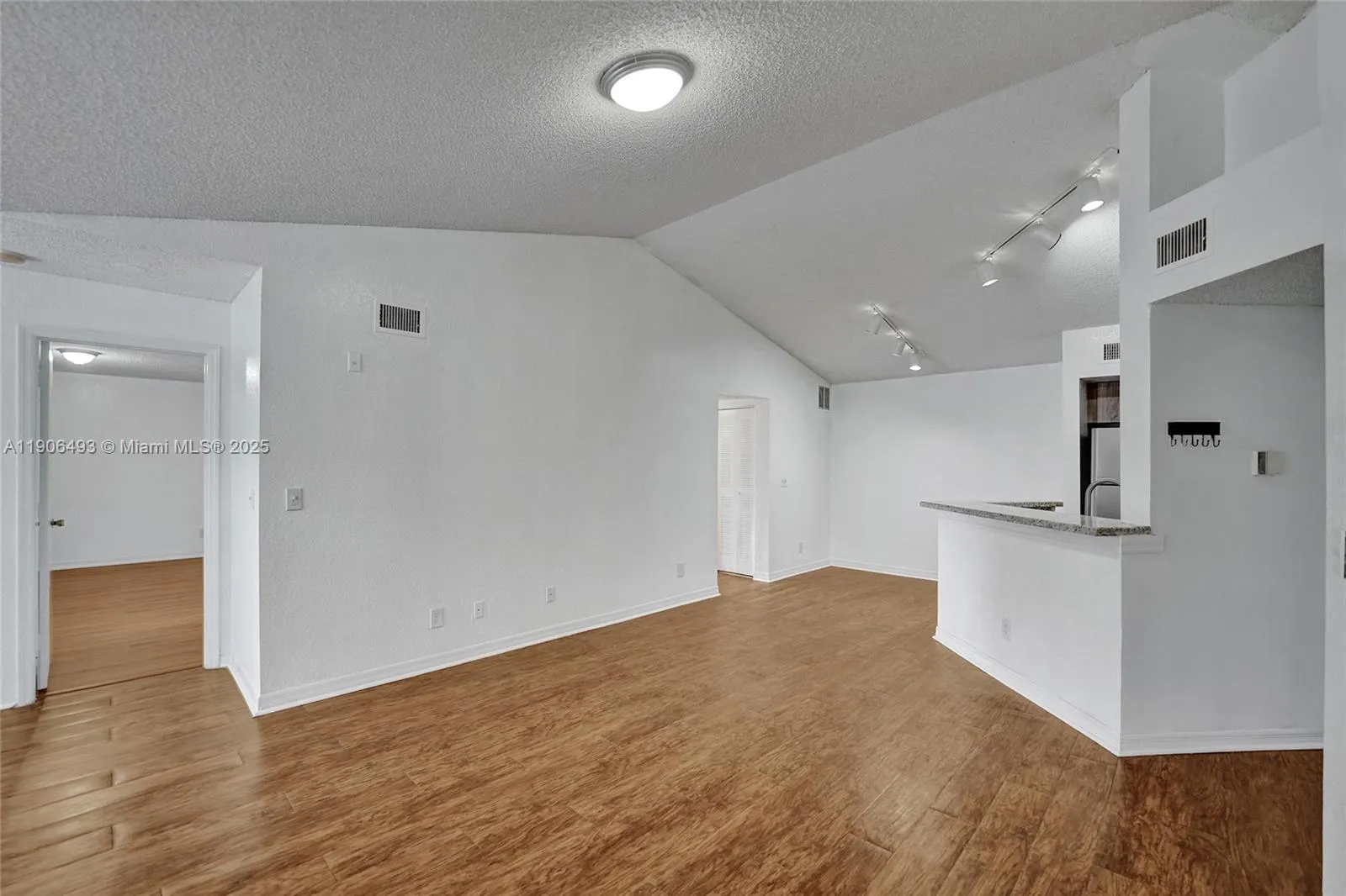 417 Vista Isles Dr, #2321