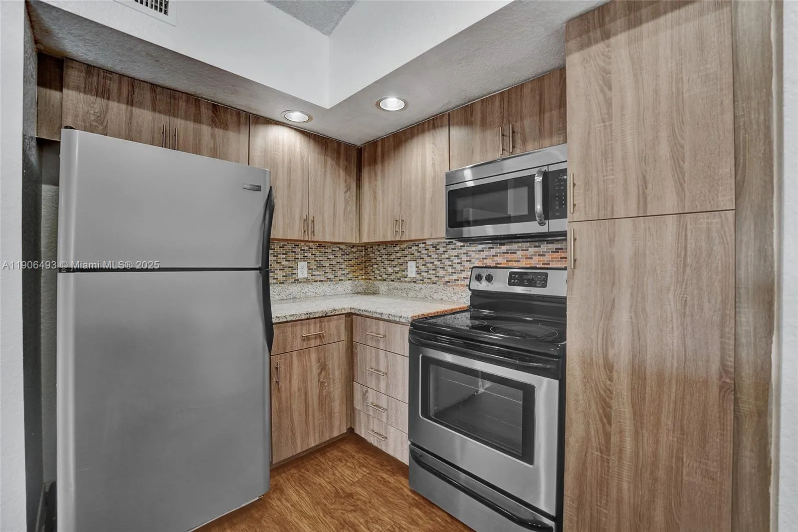 417 Vista Isles Dr, #2321