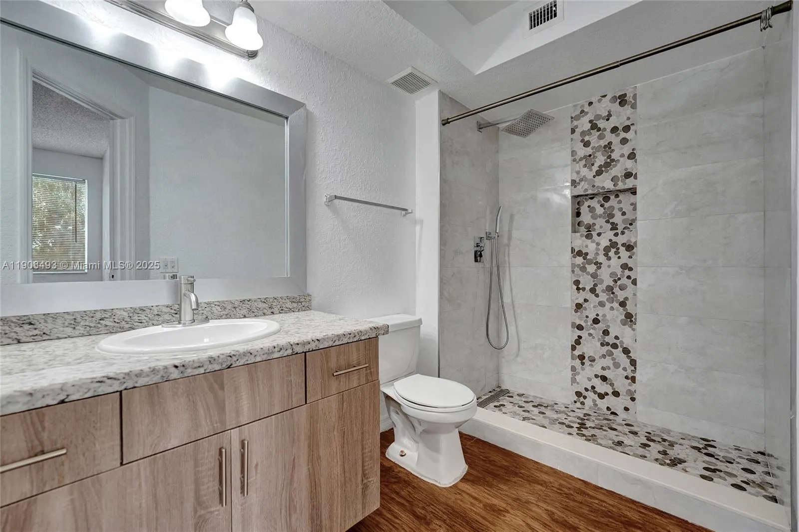 417 Vista Isles Dr, #2321