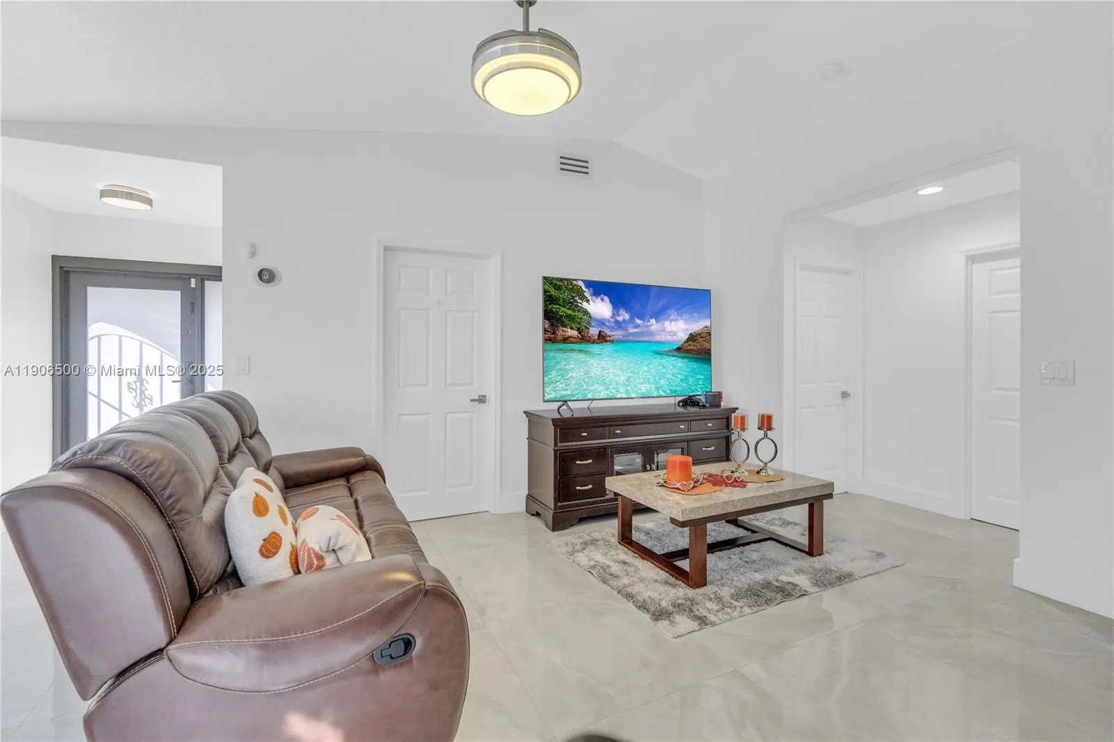 3145 W 71st Pl, #3145