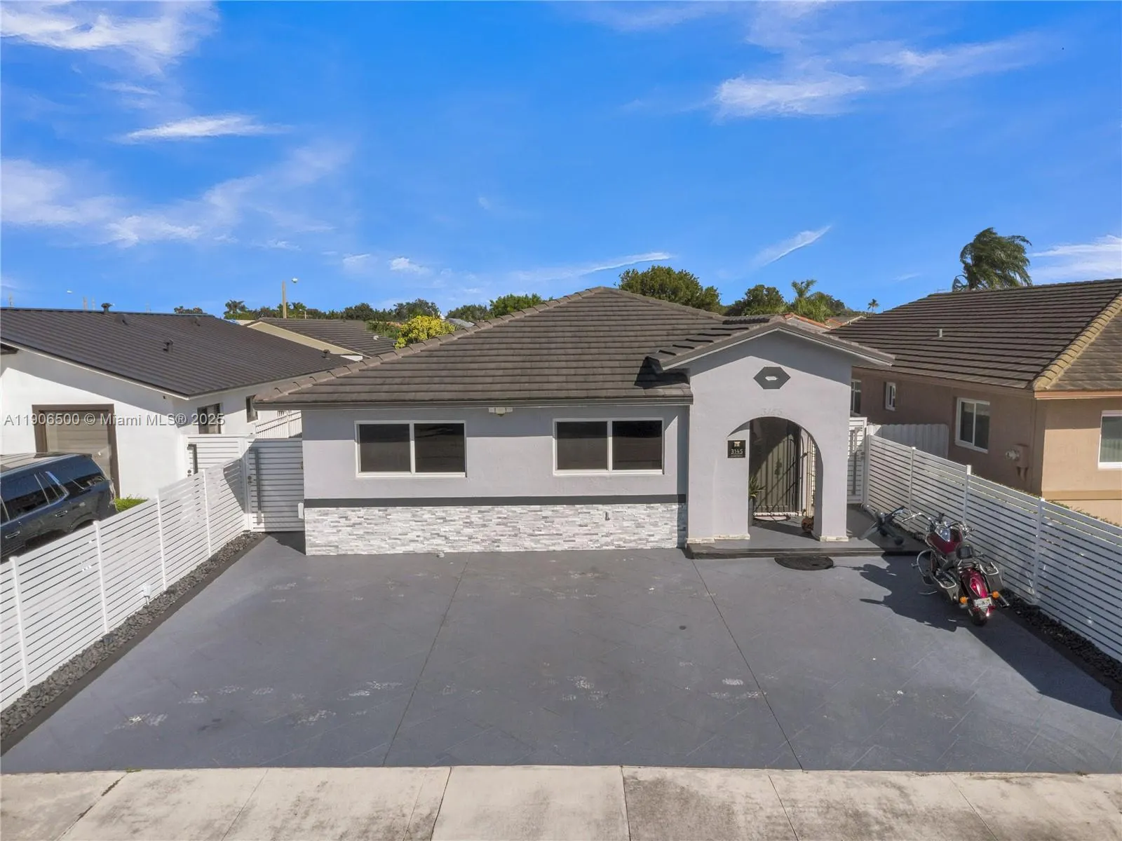 3145 W 71st Pl, #3145