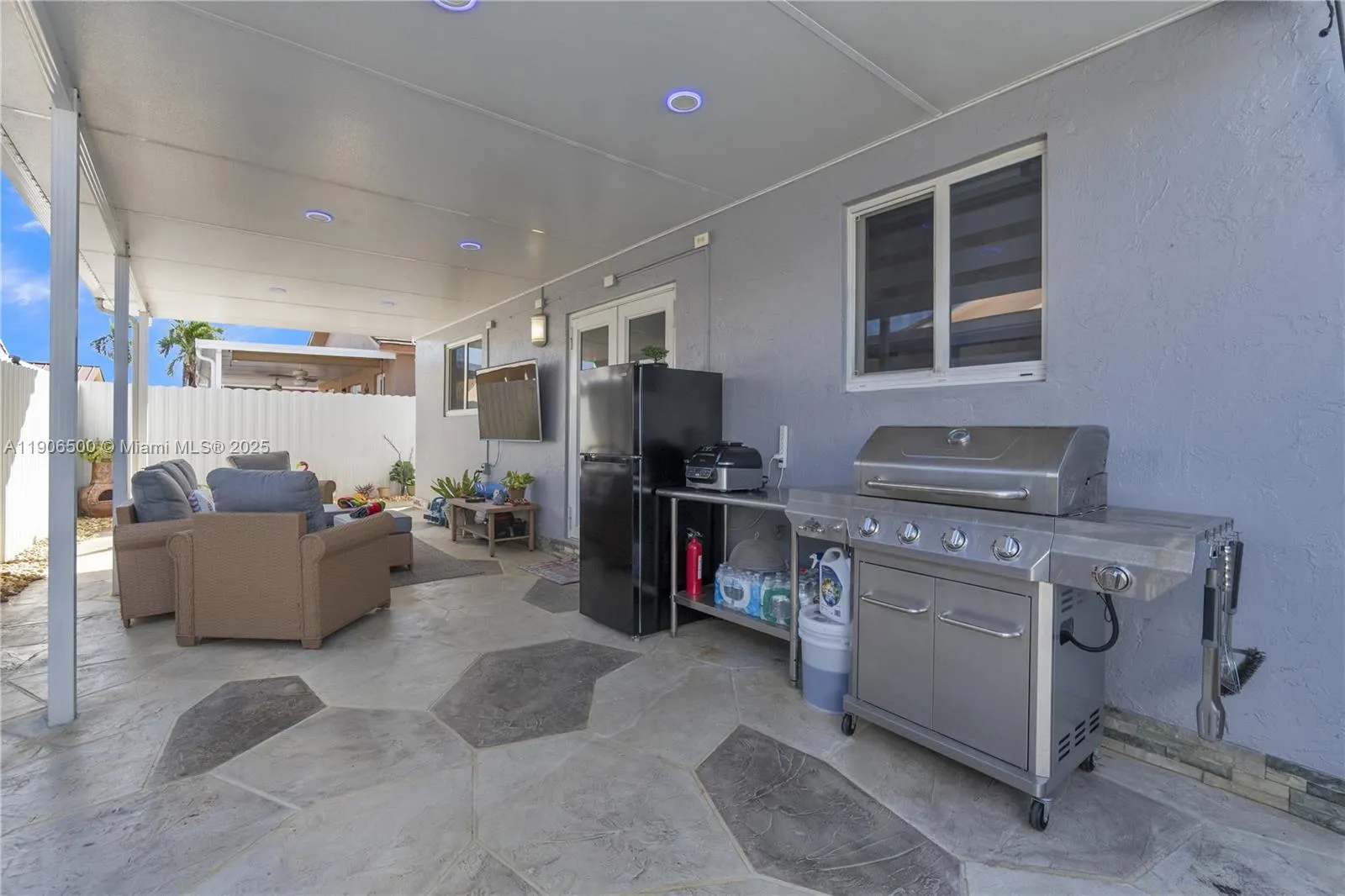 3145 W 71st Pl, #3145