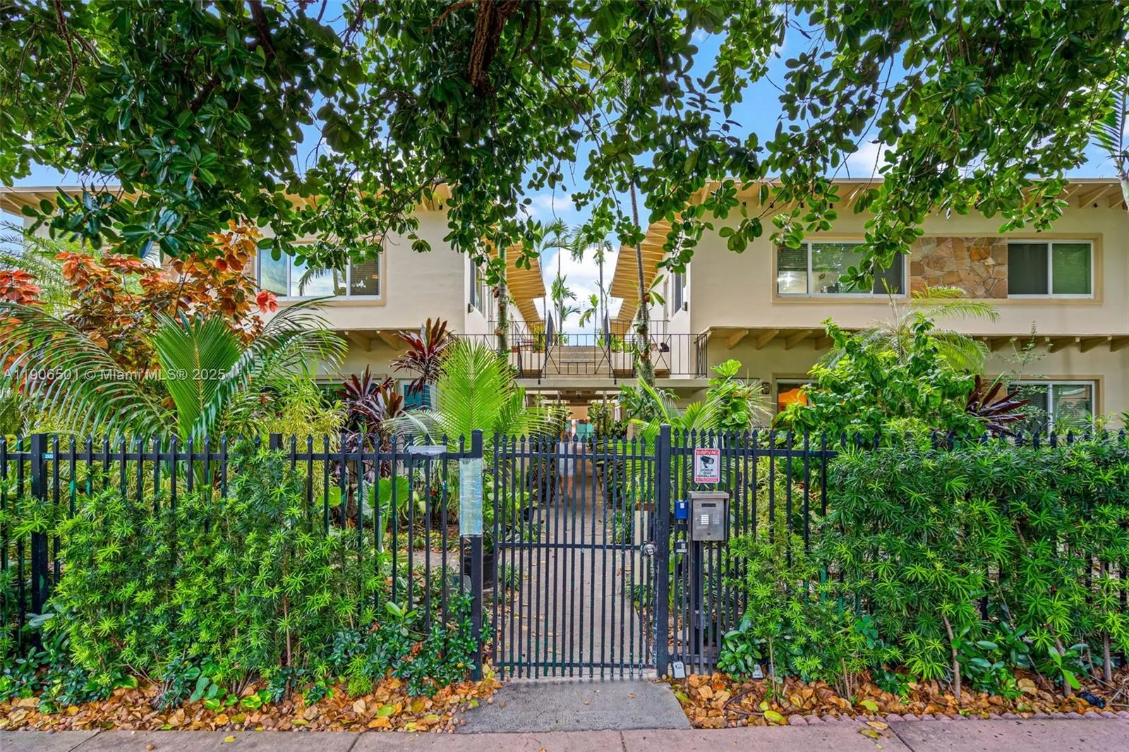 900 Meridian Ave, #106