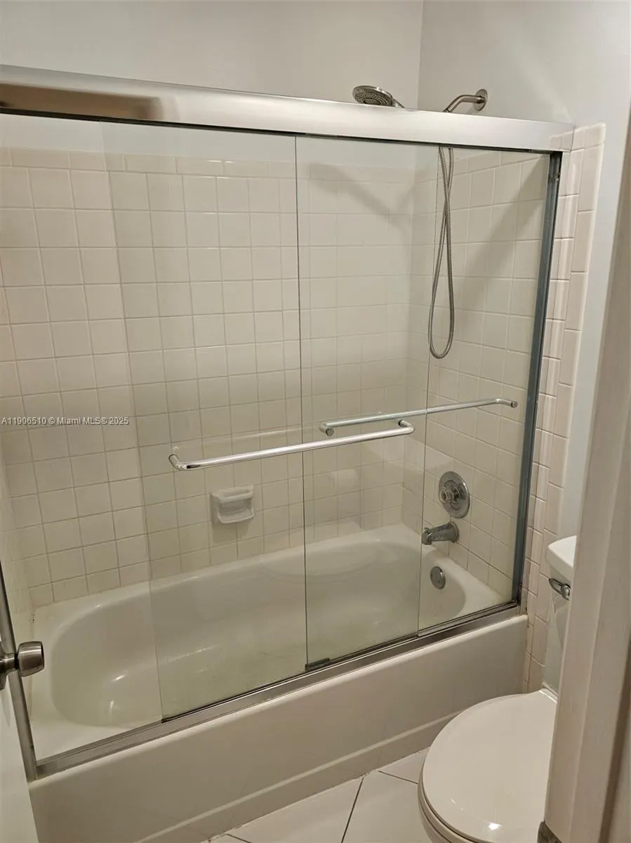 7572 E Courtyard Run E, #7572