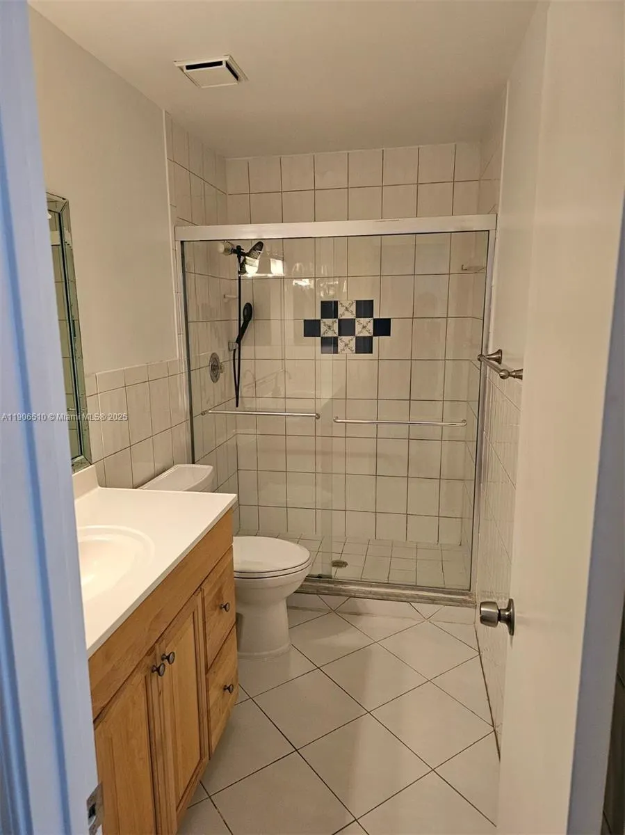 7572 E Courtyard Run E, #7572