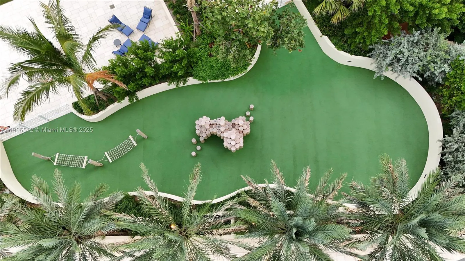 400 S Pointe Dr, #2106