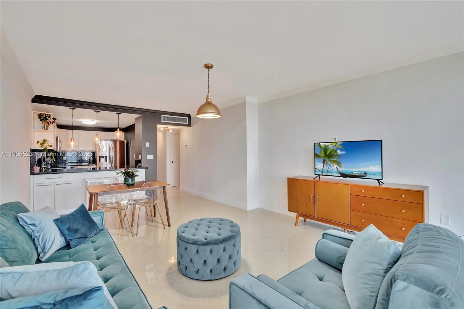 3375 N Country Club Dr, #1603