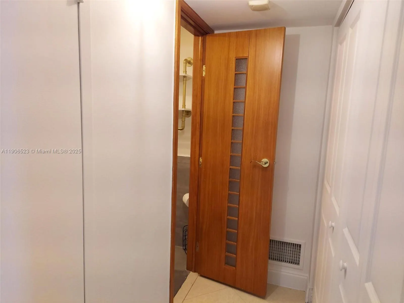 3375 N Country Club Dr, #1603